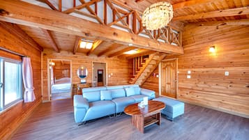DYNE VILLA
