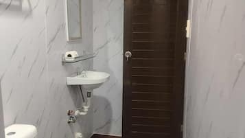 Triple Room | Free WiFi