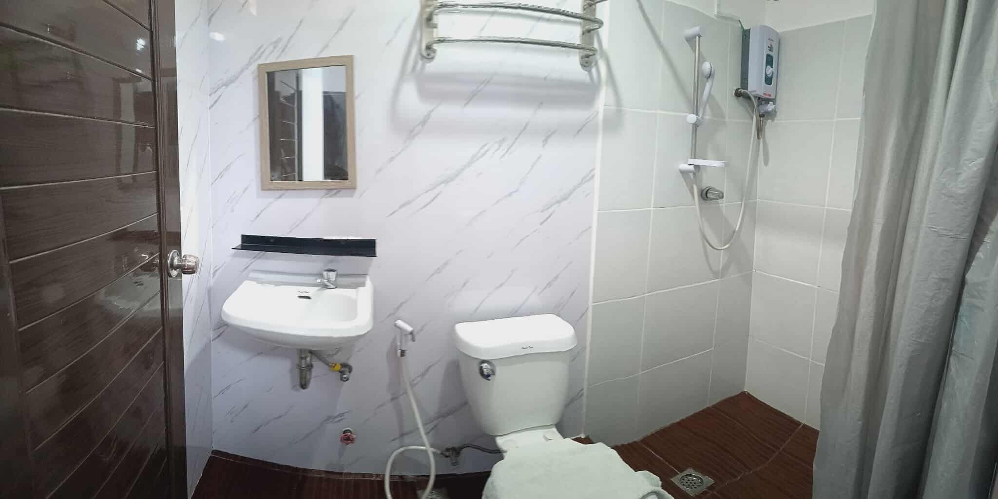 Photo - Lola's Lodge