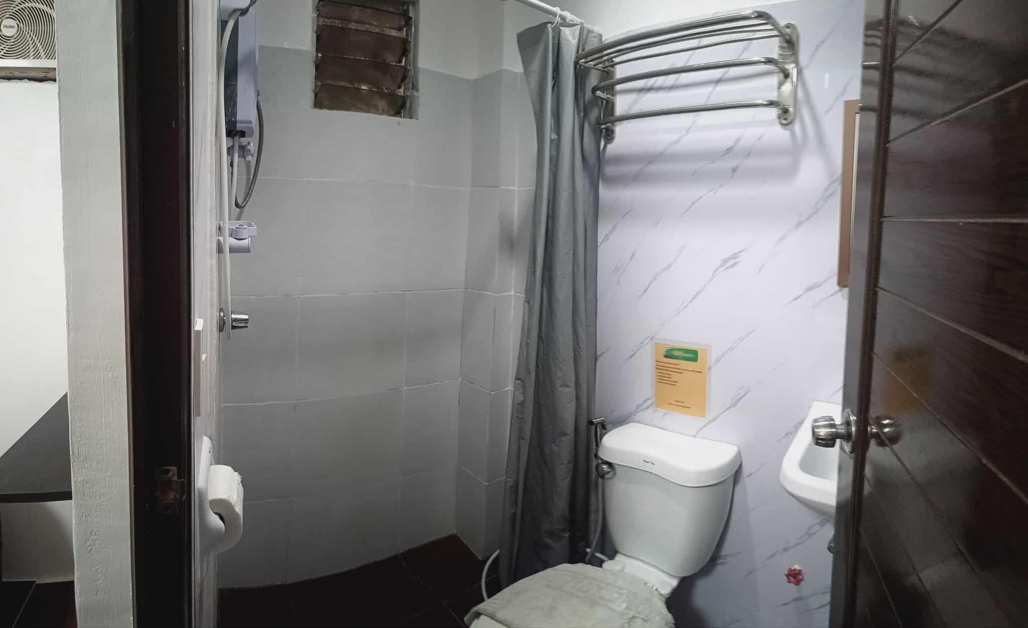 Photo - Lola's Lodge