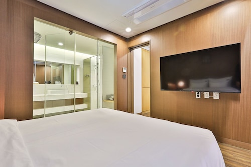 Jongno Makers X IPPDA Hotel