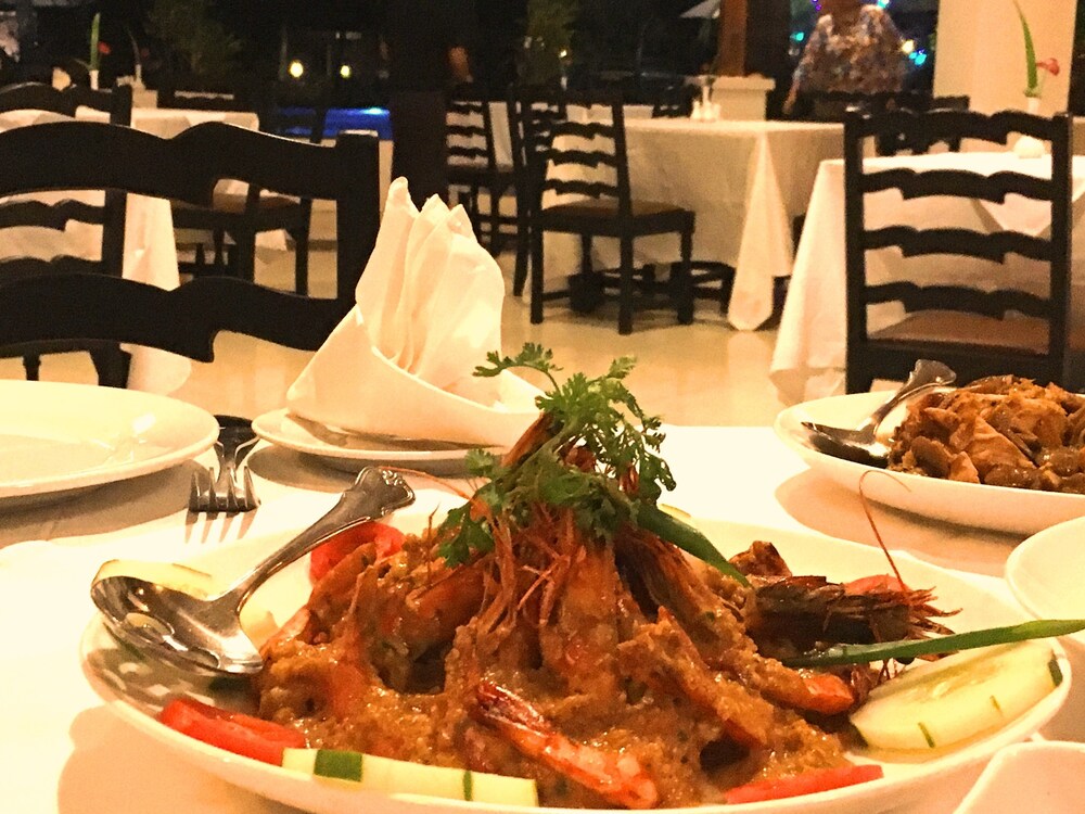 Emerald Sea Resort, Ngwe Saung Beach by null