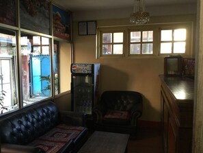 Lobby sitting area - Pashupati Darshan (Kathmandu)