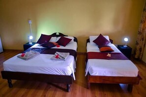 Double Room, Sea View - Georgina's Cottage (Mahé Island)