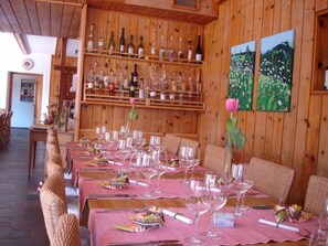 Breakfast, lunch, dinner and brunch served - Hotel Schöntal (Filisur)