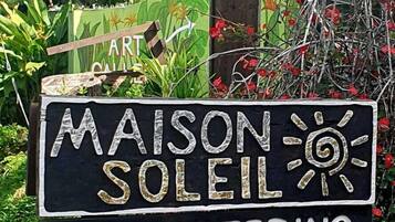 Bagian depan properti