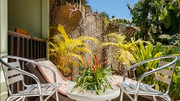 Cinnamon Mini Suite | Teras/patio