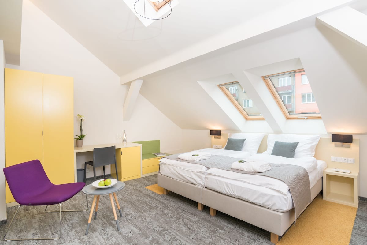 standard double room | premium bedding, minibar, in-room safe, desk