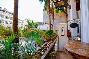 Terrace/patio - The Vientiane Capitol (Capitol Residence) (Vientiane)