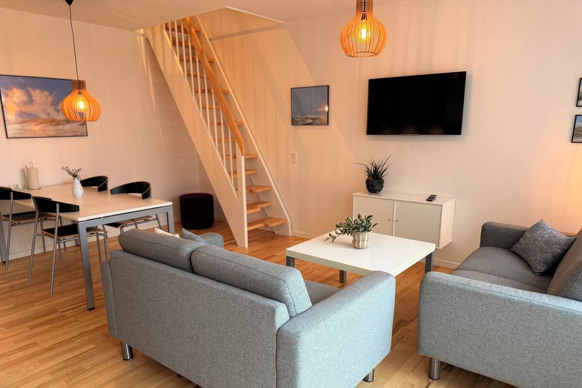 Apartment, 2 Bedrooms, Terrace (5 People) | Living area | Flat-screen TV