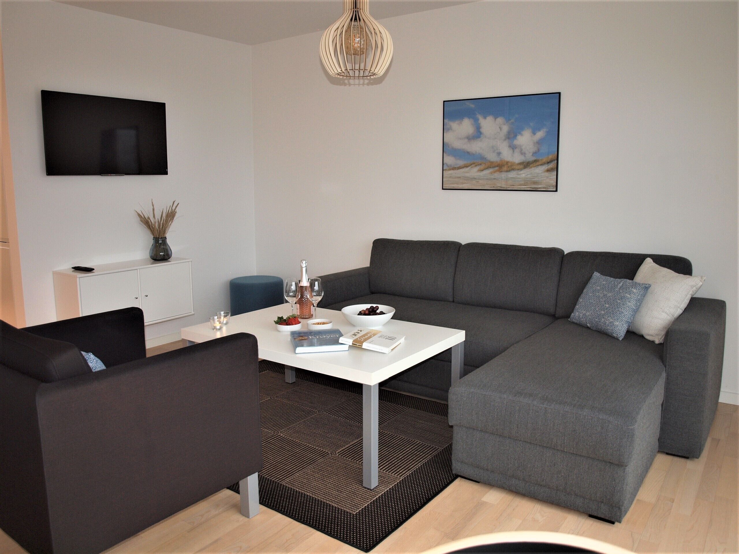 Apartment, Terrasse (4 Personen - ohne Bettwäsche) | Wohnbereich | Flachbildfernseher