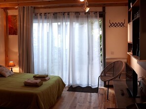 Traditional Apartment, Garden View (Jardin)