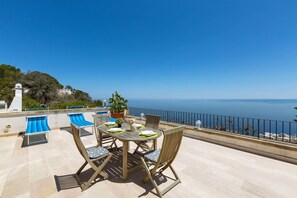 Outdoor dining - Terrazza sul Mare by Barbarhouse (Santa Cesarea Terme)
