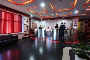 Reception - ParkCity Hotel (Chelyabinsk)