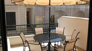 Appartamento, 2 camere da letto | Terrazza/patio