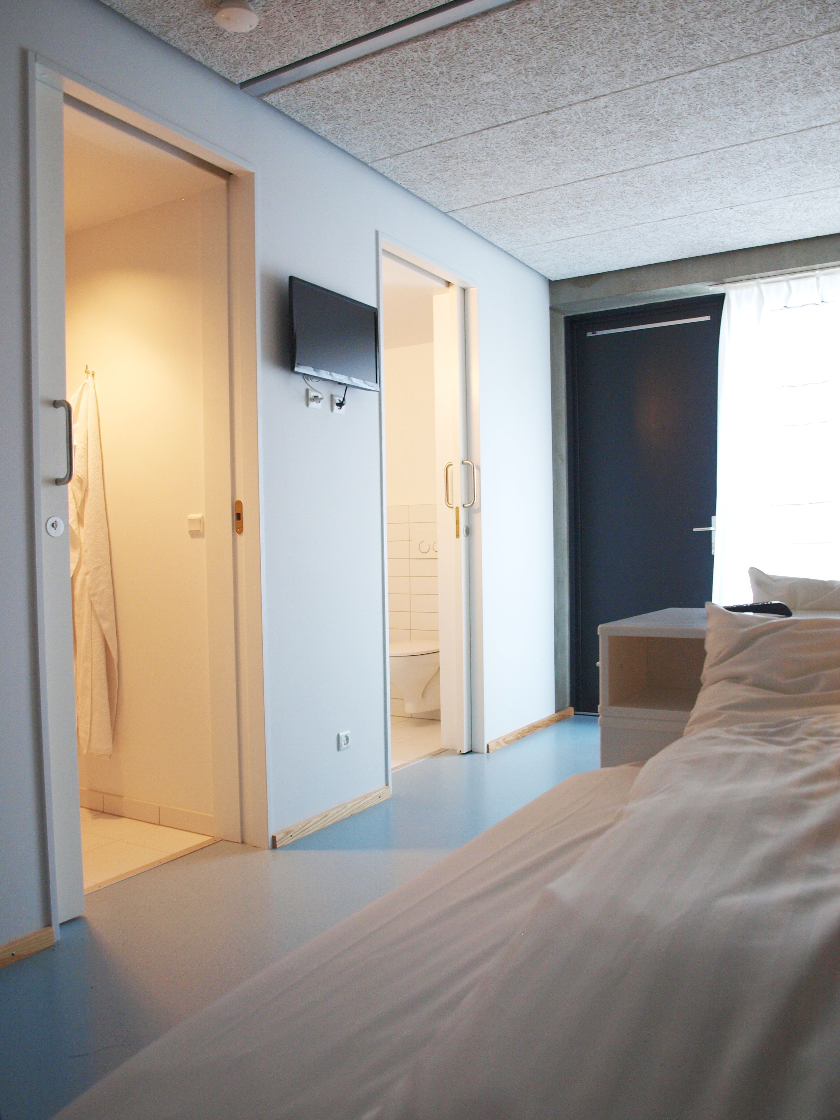 desk, blackout curtains, soundproofing, iron/ironing board