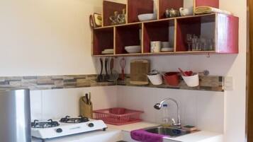 Studio, 1 King-Bett, Balkon | Eigene Kochnische | Wasserkocher