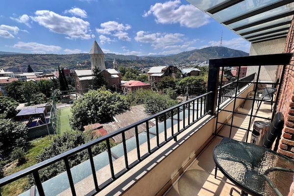 Vue sur la ville depuis l’hébergement