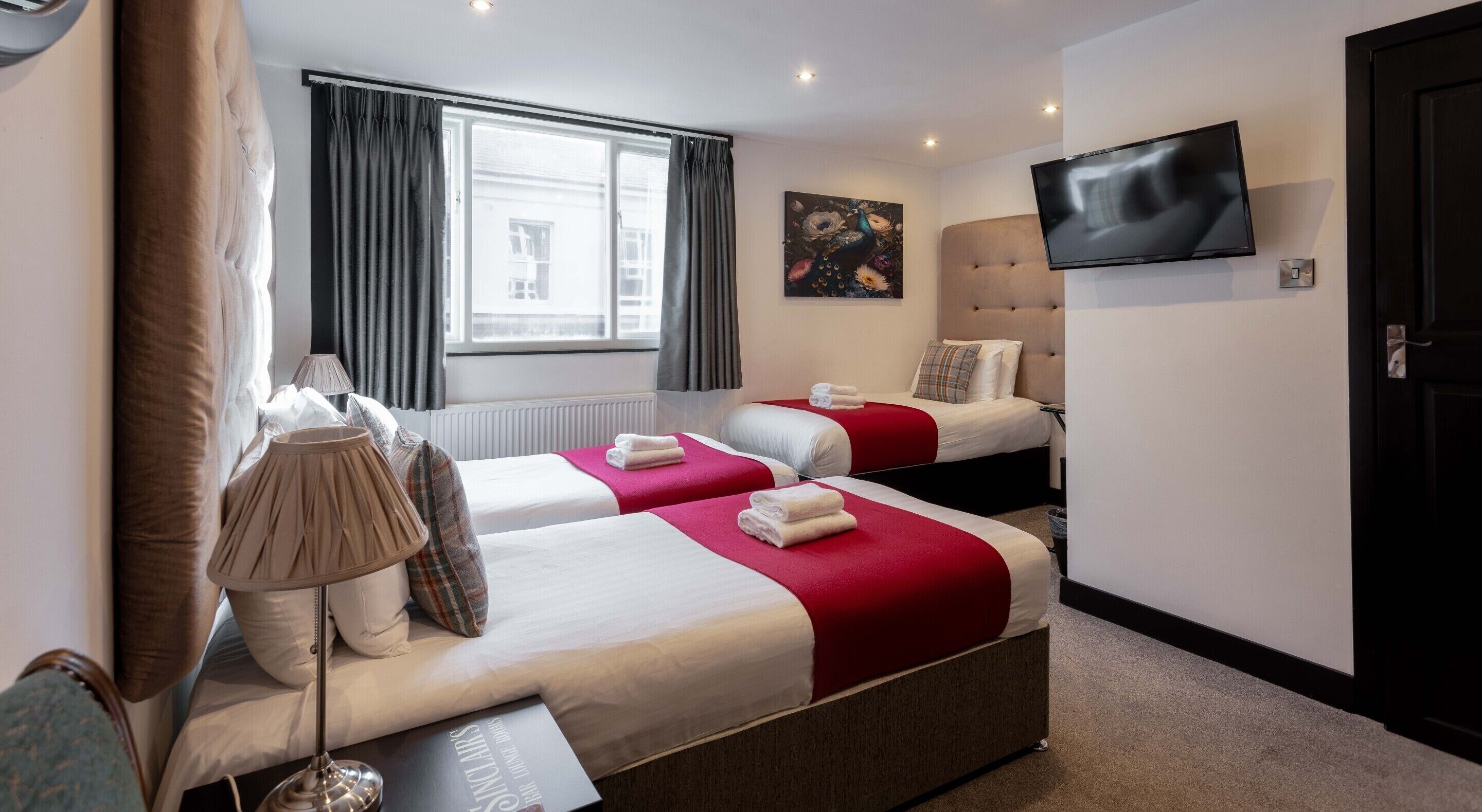 Chambre Triple Deluxe, salle de bains attenante