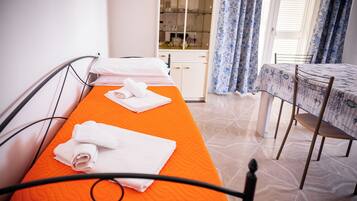 Värdeförvaringsskåp på rummet, mörkläggningsgardiner och gratis wi-fi