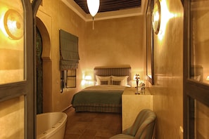 Chambre Double, baignoire (Jade) | Vue de la chambre