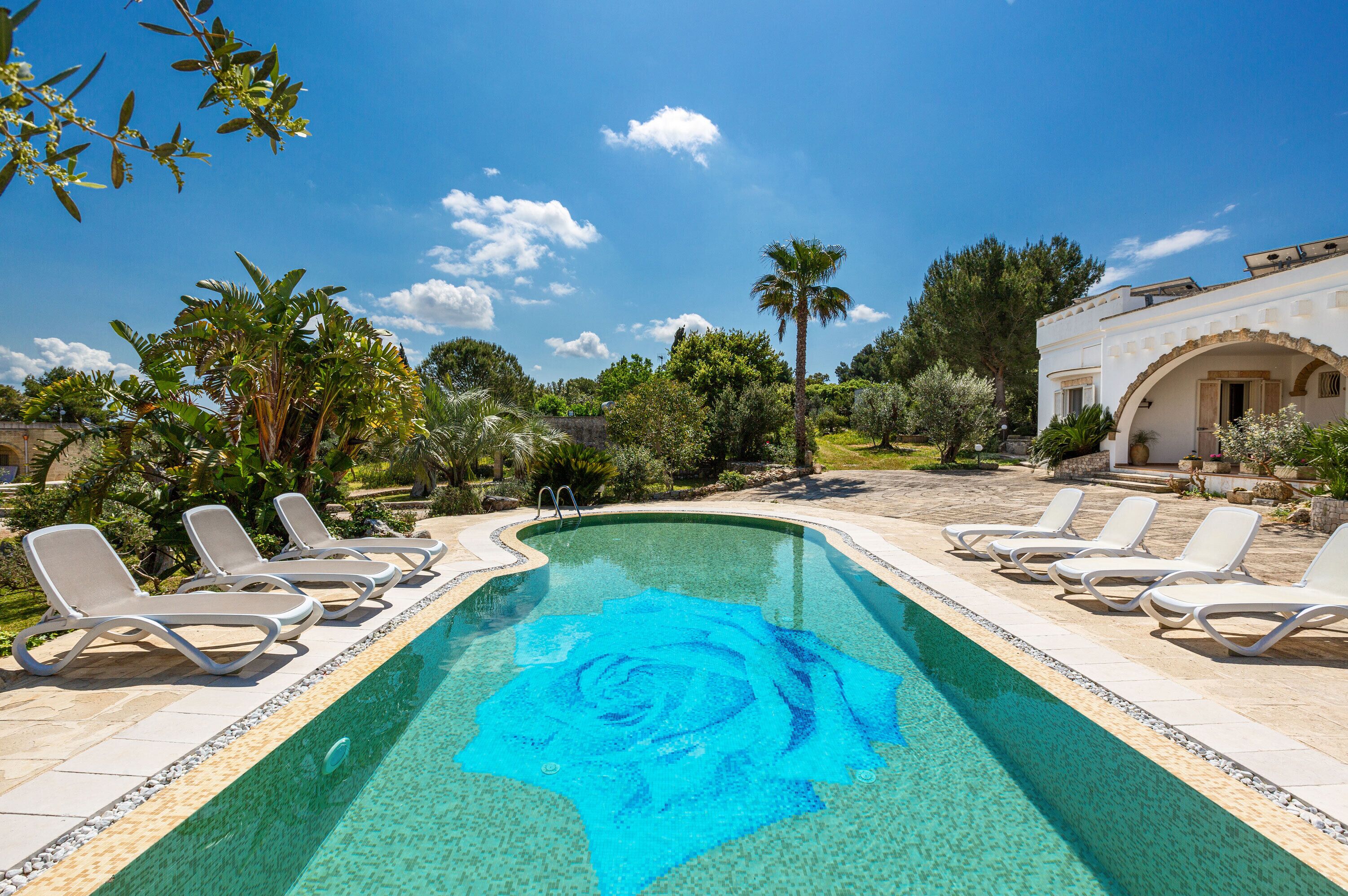 Seasonal outdoor pool
