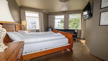 Phòng Deluxe | Trang trí khác biệt, trang bị nội thất với thiết kế riêng biệt
