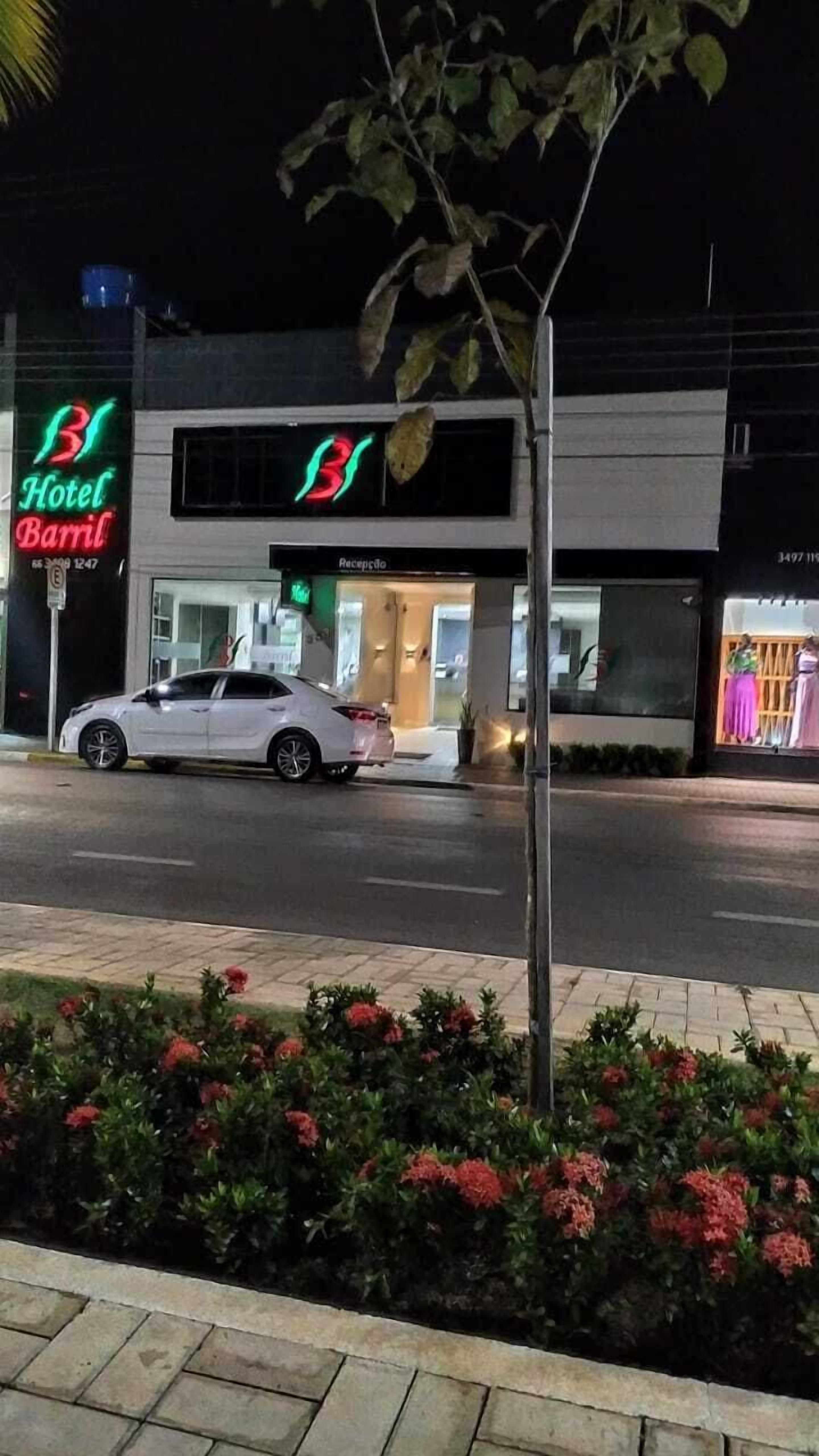 Fachada da propriedade