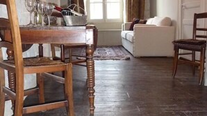 Superior Suite, 2 Bedrooms, Shared Bathroom | Living area | Flat-screen TV - Le Logis Bed and Breakfast (La Trimouille)