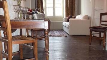 Superior Suite, 2 Bedrooms, Shared Bathroom | Living area | Flat-screen TV