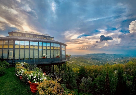 Fachada del alojamiento. Hotel Villa Beccaris