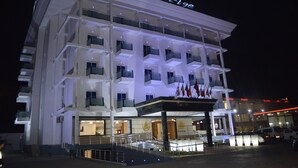 A multi-story hotel with a prominent sign reading "HOTEL Prestige." - Prestige Hotel (Tetouan)