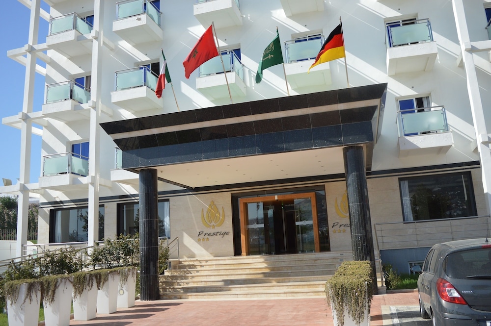Prestige Hotel photo 2