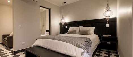 Superior Apartment, 1 Double Bed with Sofa bed | 1 bedroom, down comforters, pillowtop beds, in-room safe