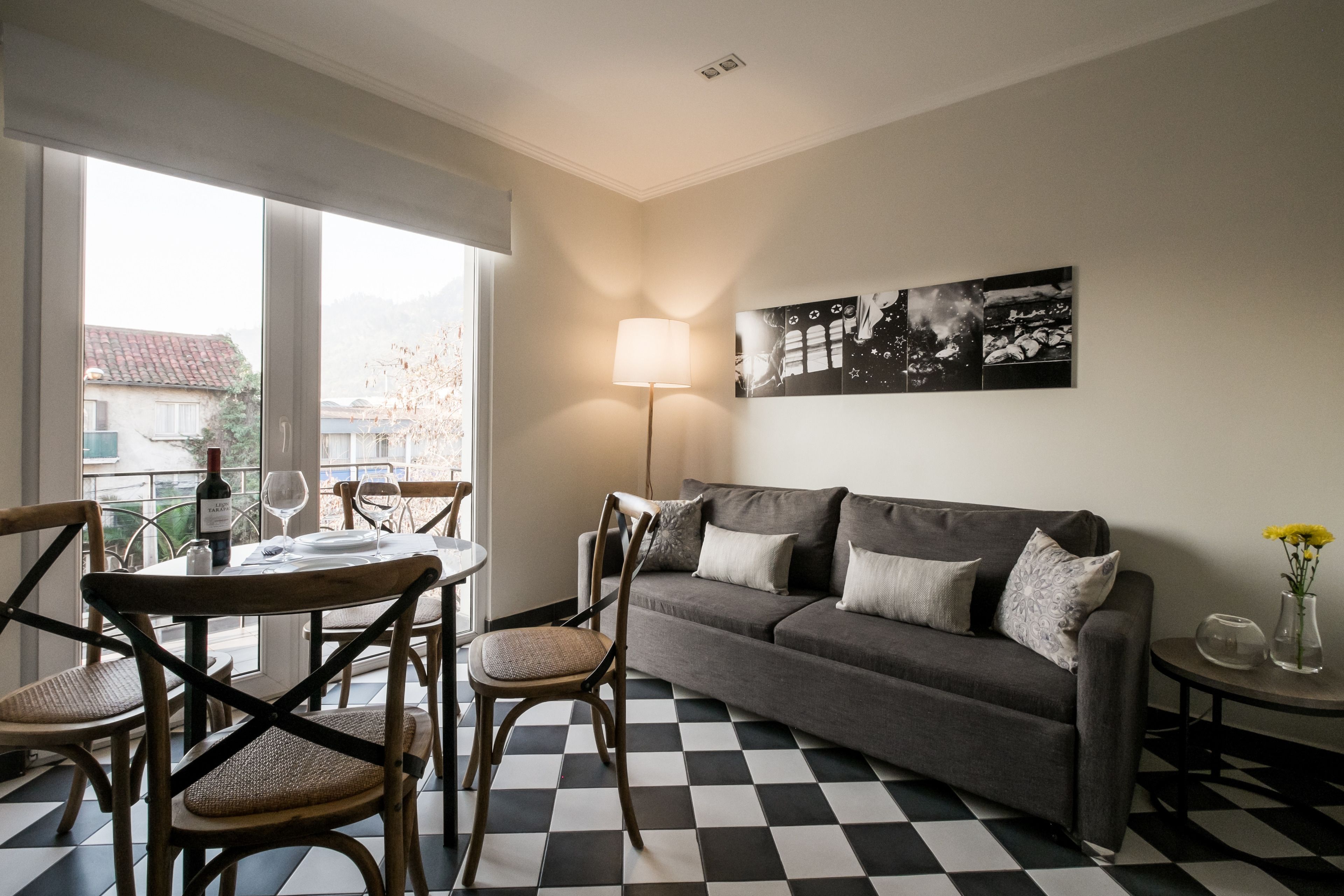 Căn hộ Superior, 2 giường đơn | Chăn bông, nệm có lớp đệm bông, két bảo mật tại phòng, bàn 