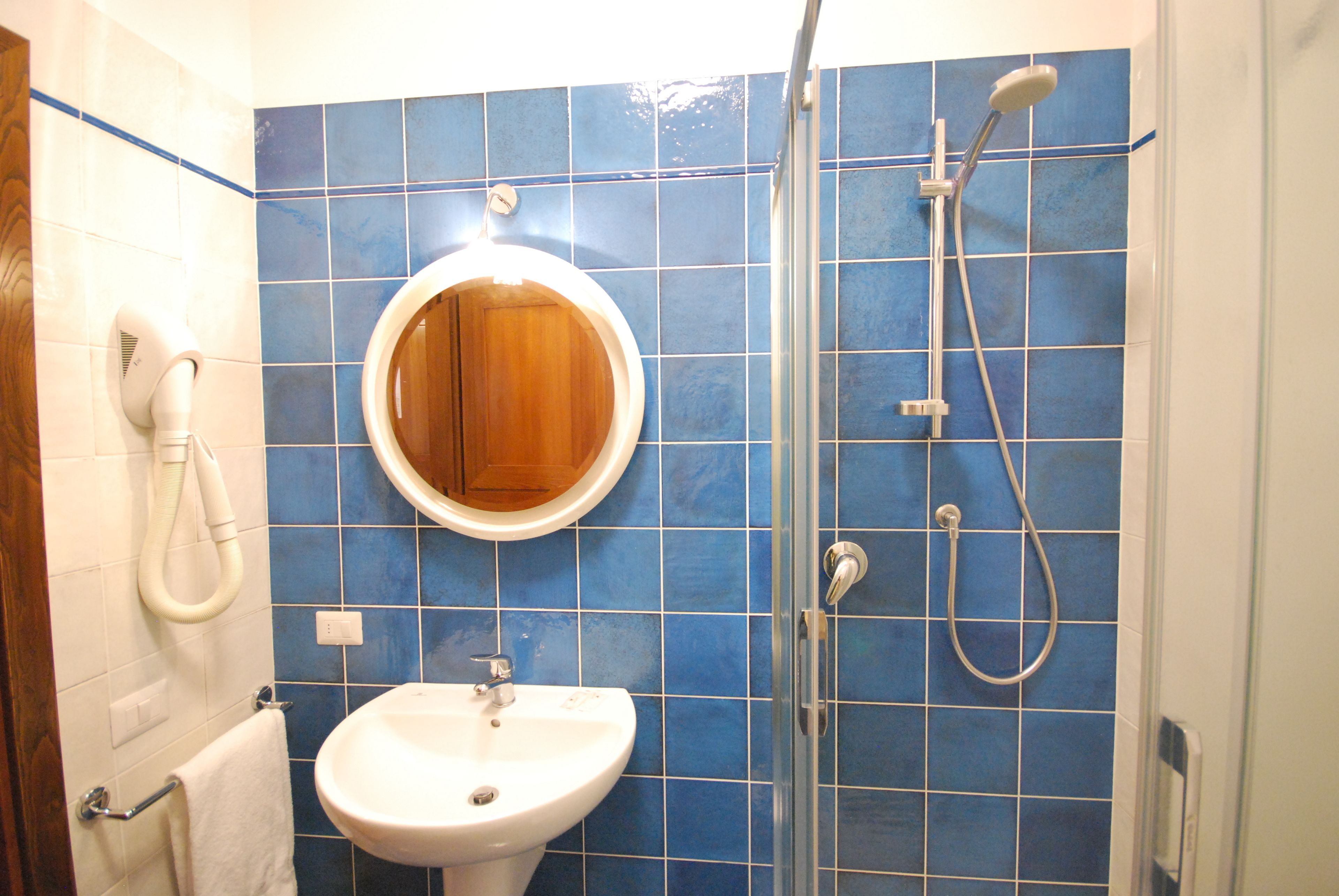 Single Room | Room amenity