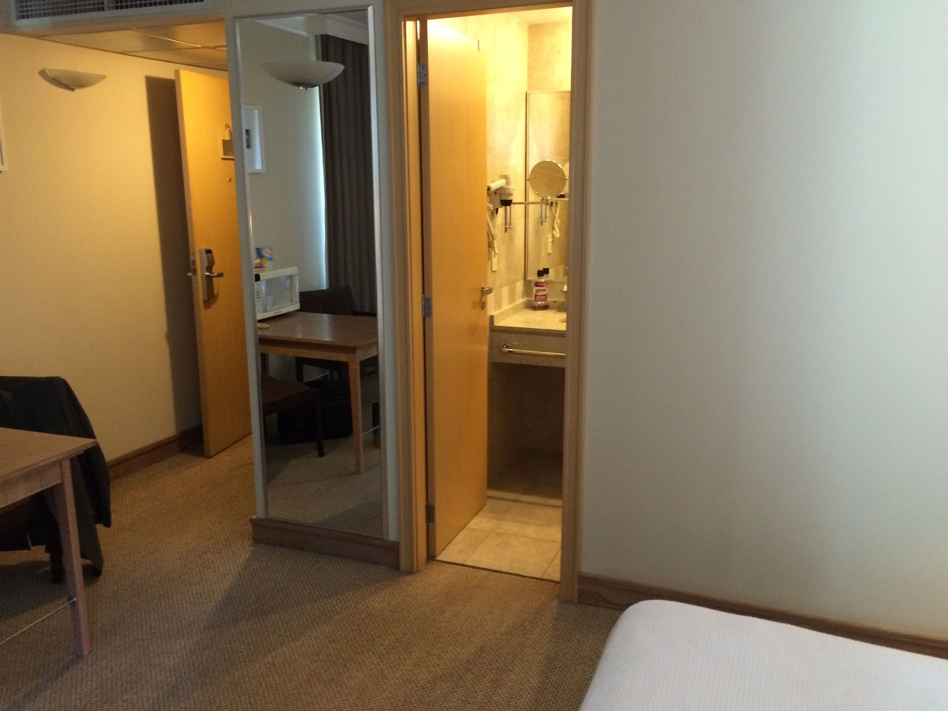 superior room | minibar, desk, blackout curtains, iron/ironing board