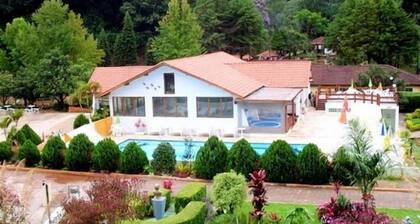 Hotel H Santo Antonio do Pinhal