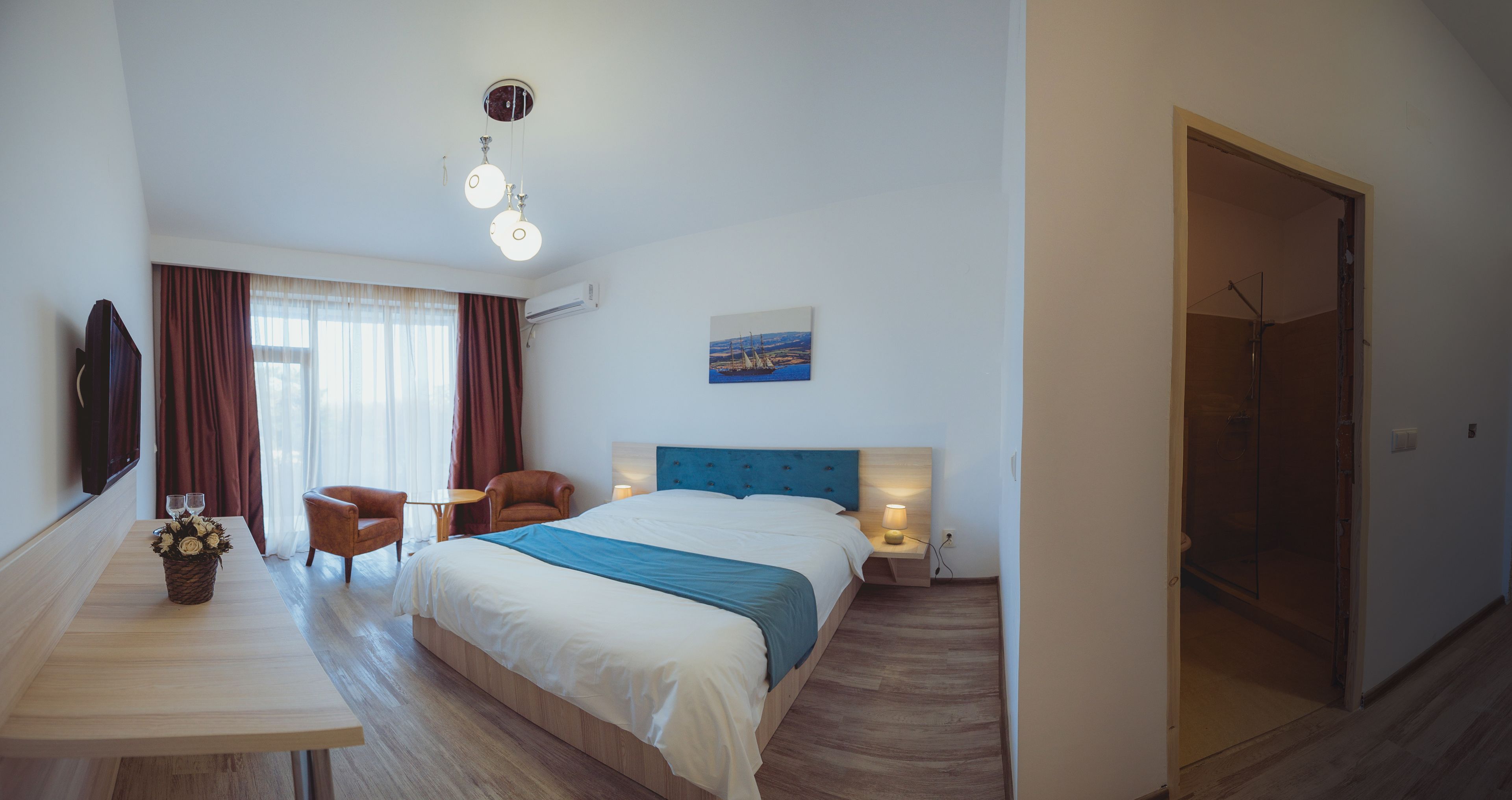 Superior Double Room | Soundproofing, rollaway beds, free WiFi, bed sheets
