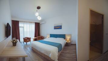 Superior Double Room | Soundproofing, rollaway beds, free WiFi, bed sheets