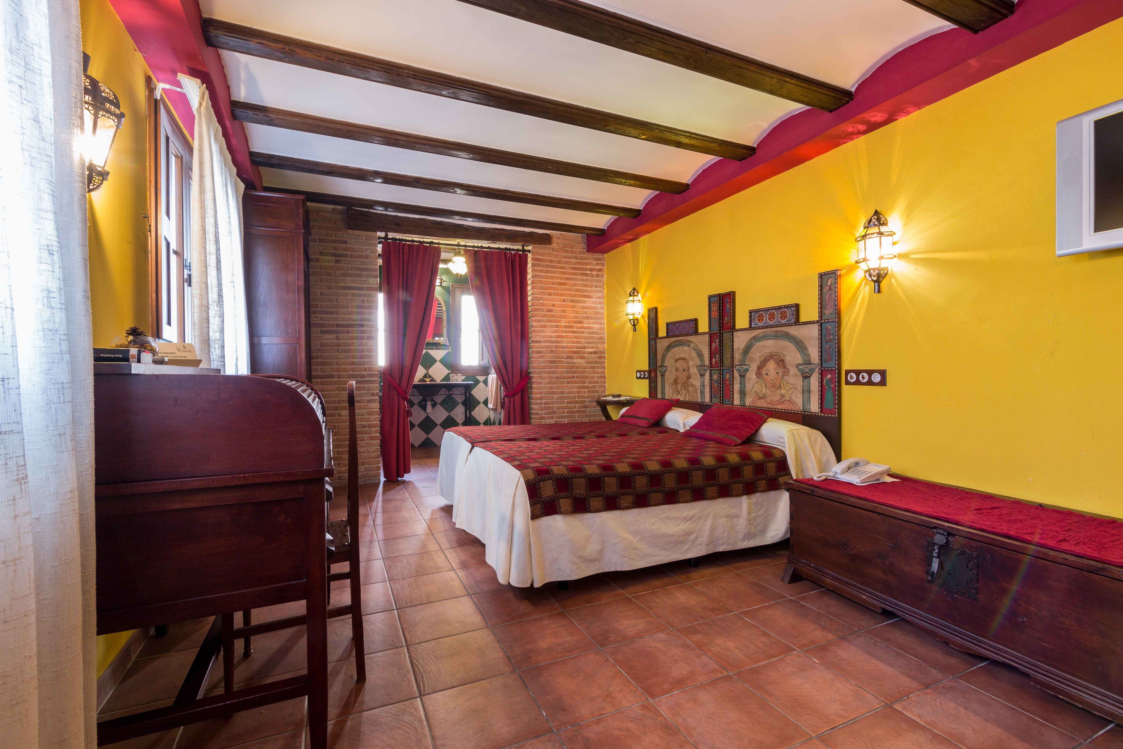 standard double or twin room, 1 bedroom | individually decorated, individually furnished, desk, blackout curtains