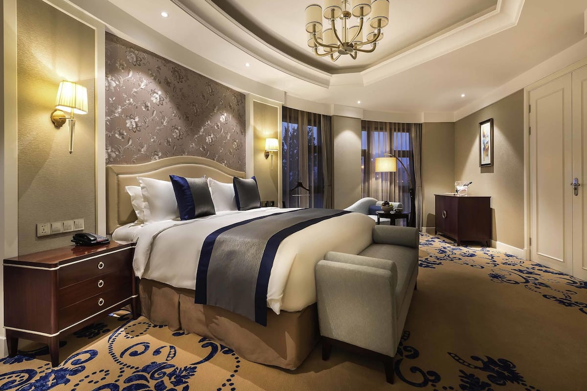 1 habitación, ropa de cama de alta calidad y minibar