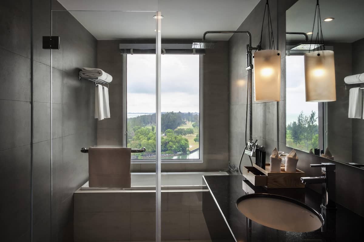 1 habitación, minibar, caja de seguridad en la habitación y escritorio