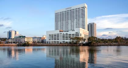 Pullman Miri Waterfront