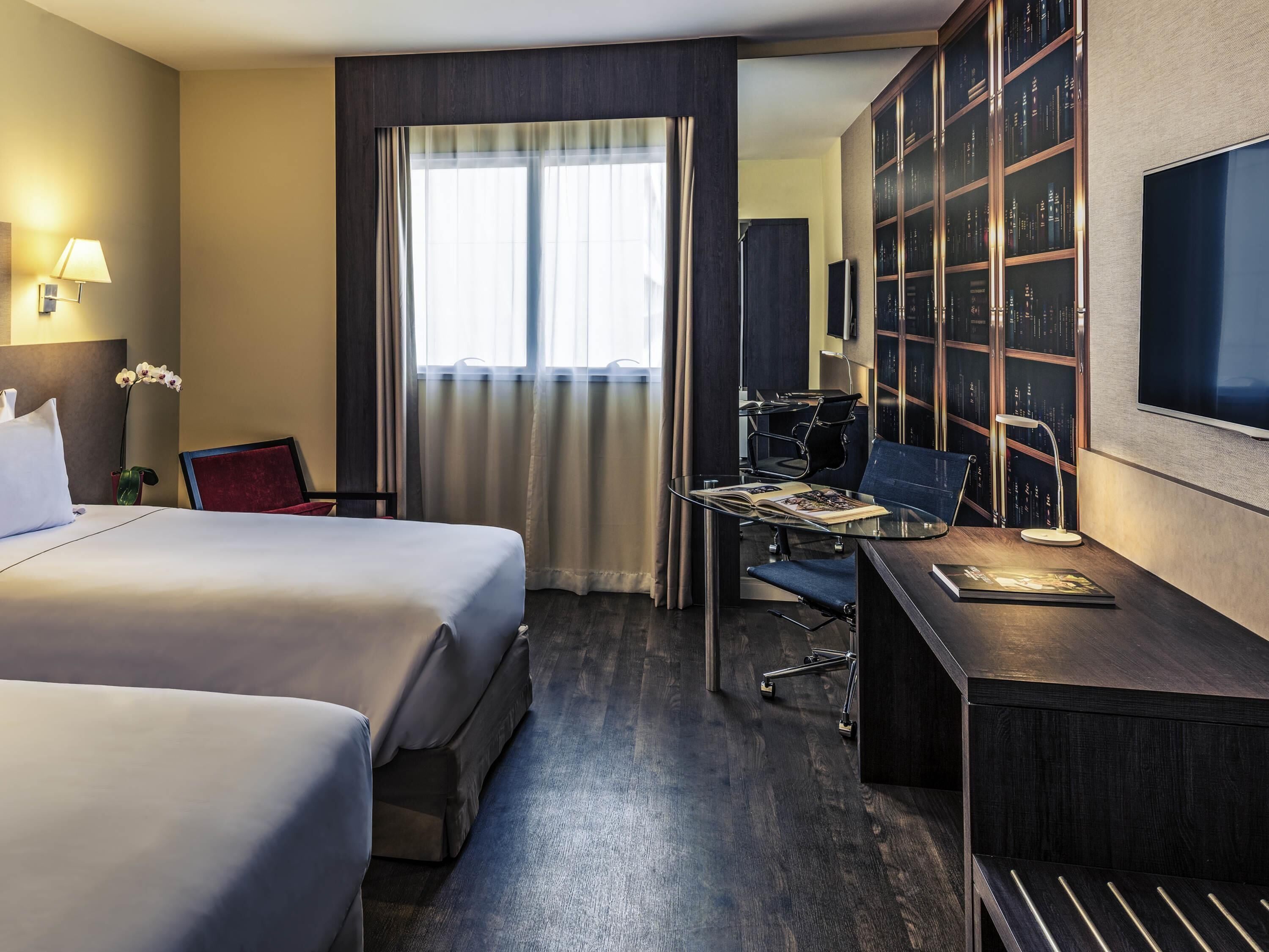 Superior-Apartment, 2 Einzelbetten | Minibar, Zimmersafe, Schreibtisch, schallisolierte Zimmer