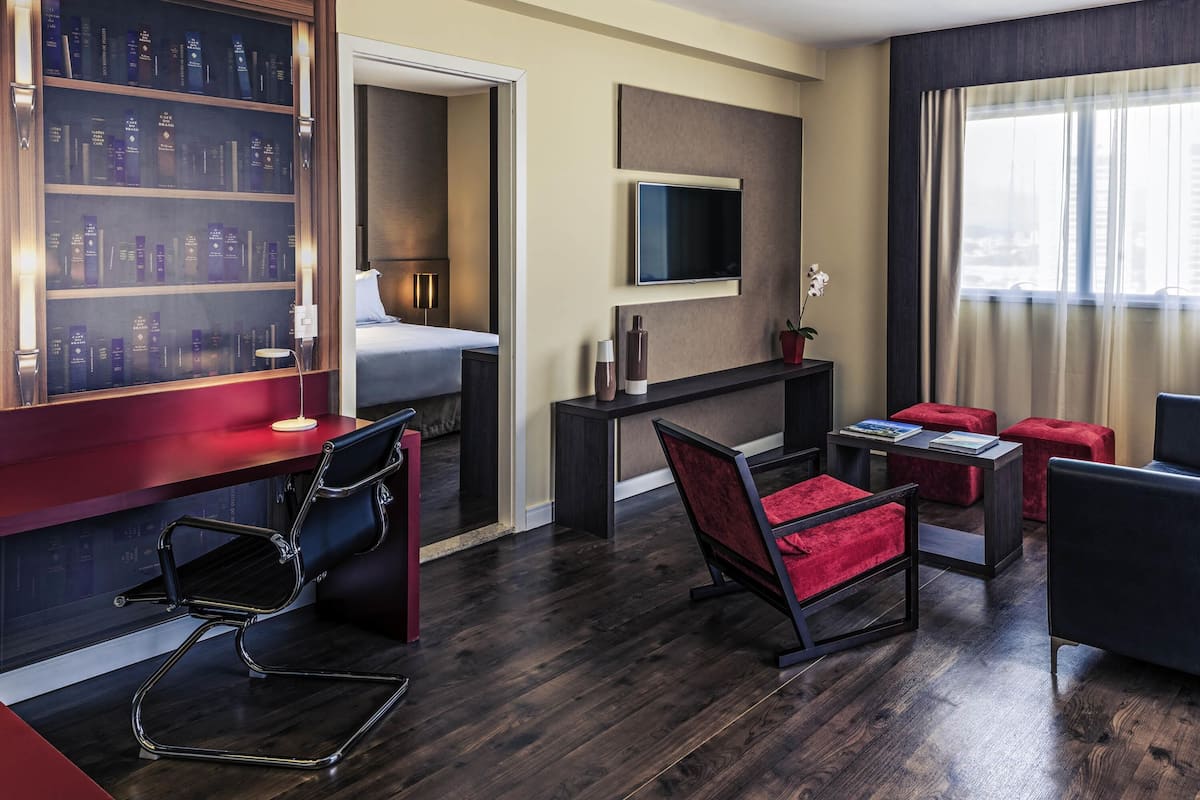 Superior Suite, 1 Queen Bed, Terrace | Minibar, in-room safe, desk, soundproofing