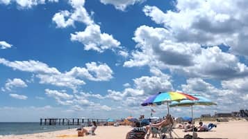 Beach nearby, beach towels