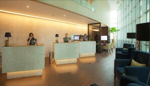 Check-in/check-out kiosk