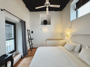 슈피리어 더블룸, 앙스위트 (HABITACION 6) | 침대 시트