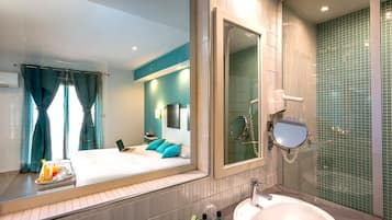 Suite Business | Bathroom